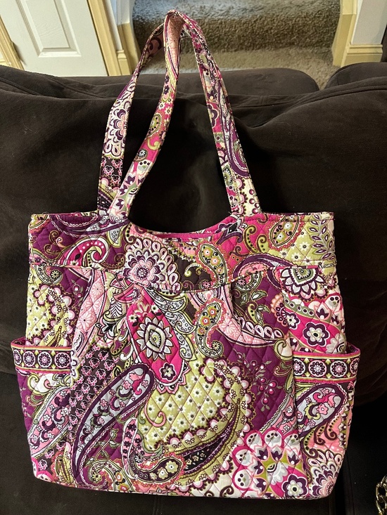 Vera Bradley Handbags - Vera Bradley Bag